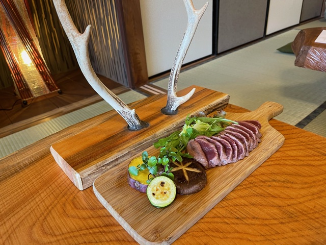 料理屋與旅館 與一